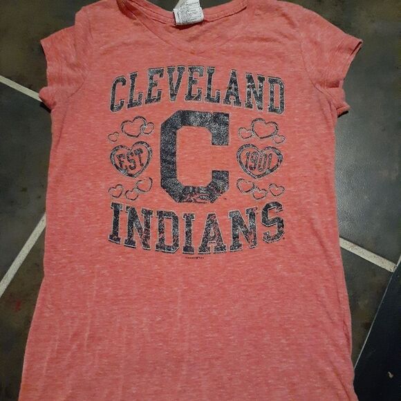 Authentic Cleveland INDIANS t-shirt - Picture 1 of 5